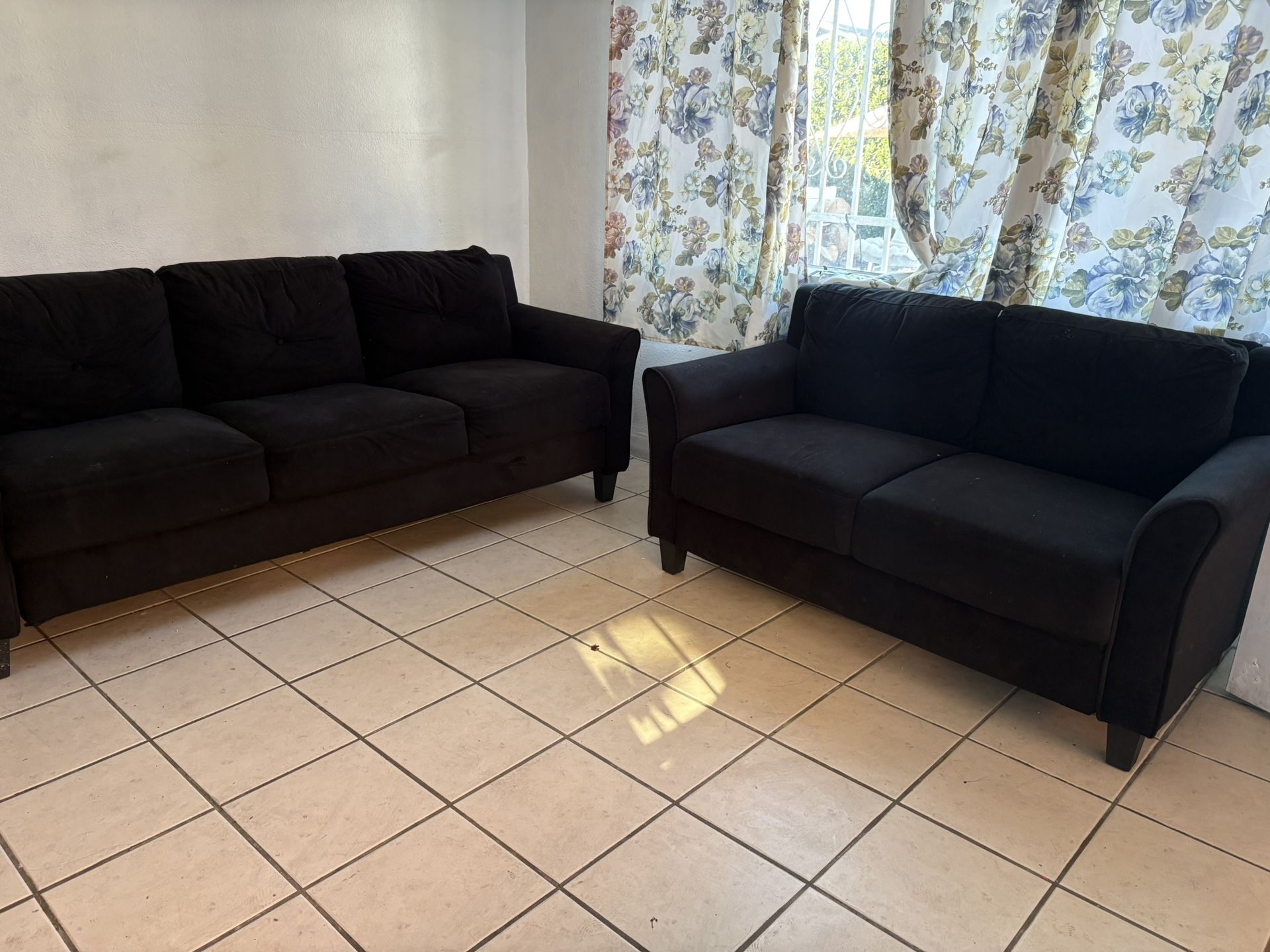 Sofa Set