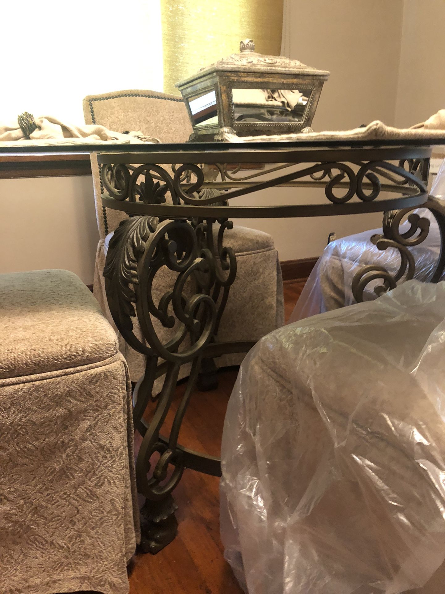 Elegant 5 Piece Dinette Set