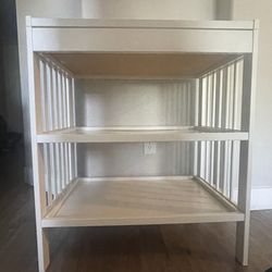 Changing table 