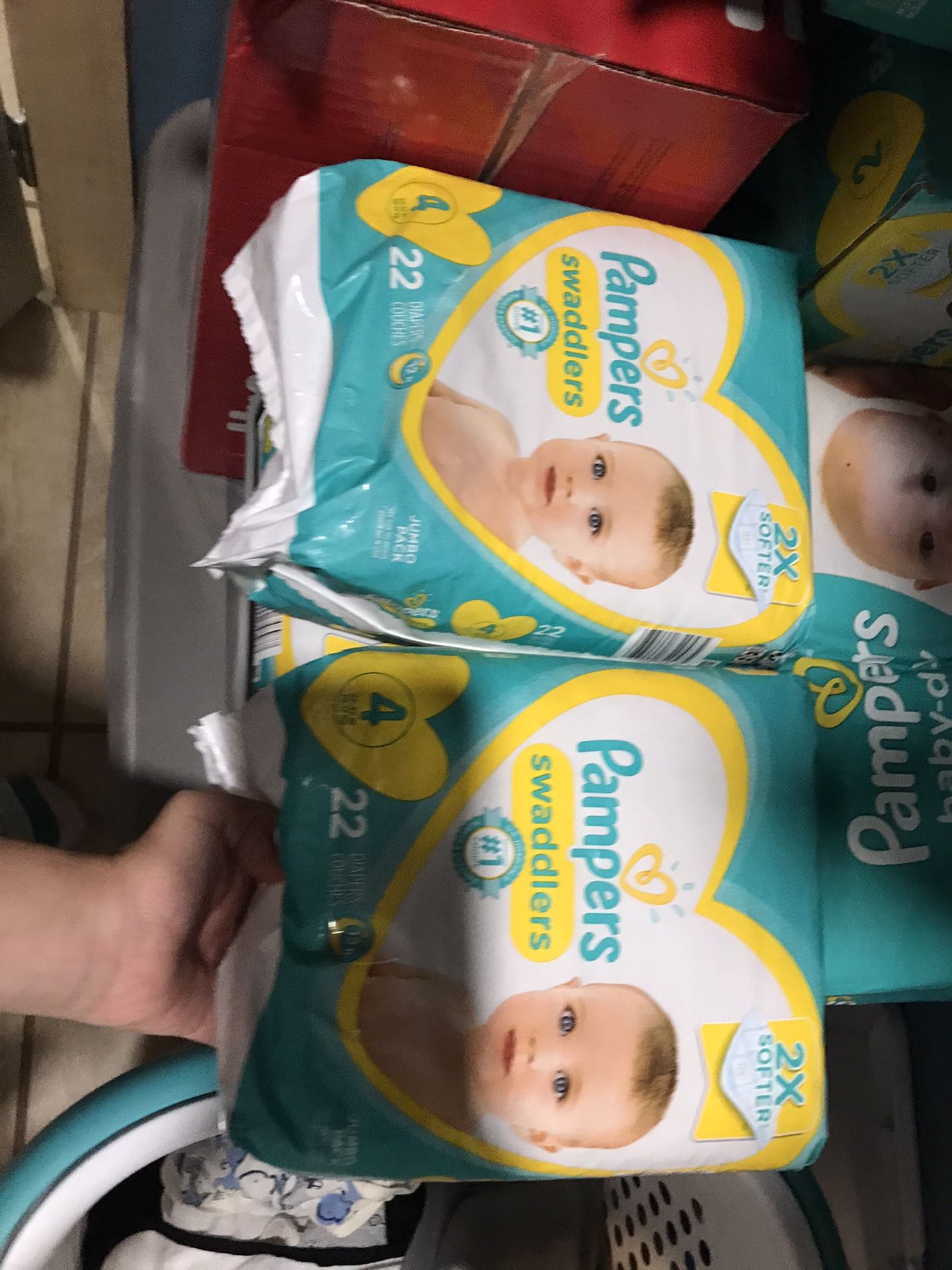 Pampers