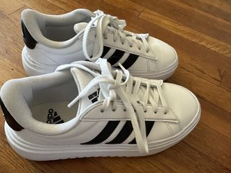 Adidas Size 7 1/2