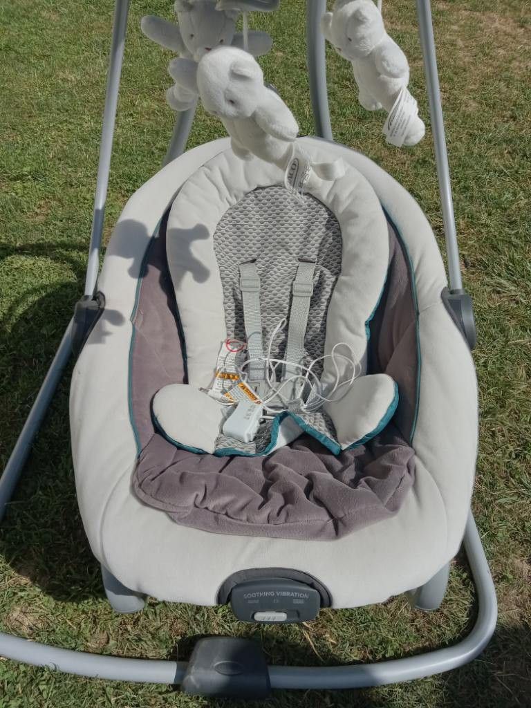 Graco 5 Speed Swing And Rocker