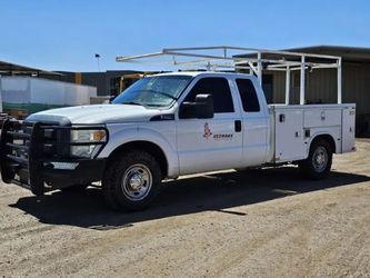 2013 Ford F250 Super Duty Super Cab