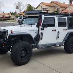 2018 Jeep Wrangler JK sahara