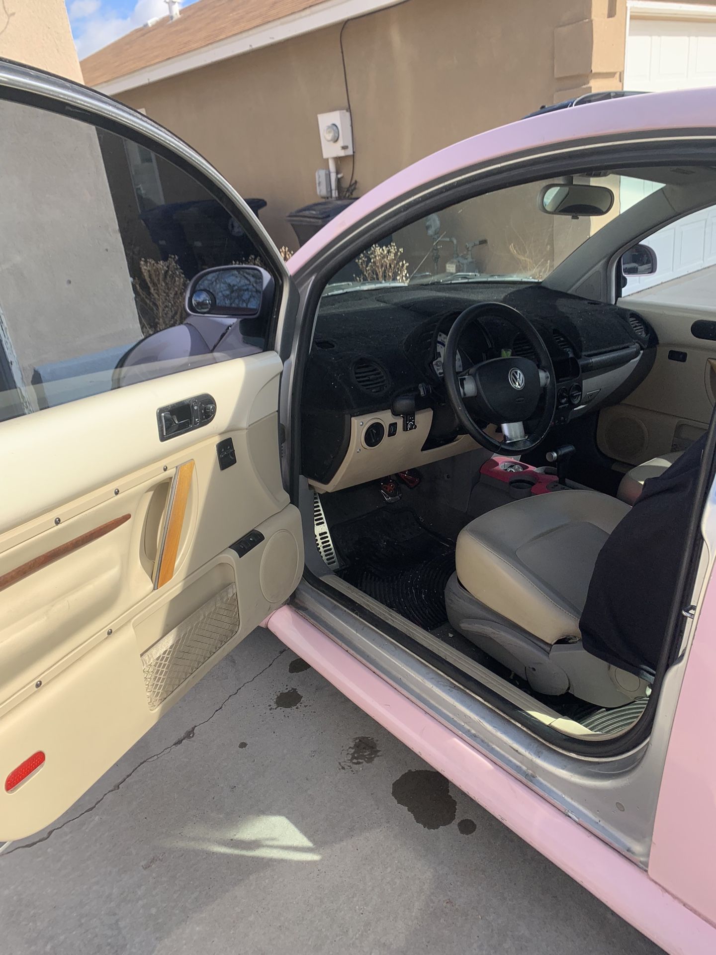 2000 Volkswagen New Beetle