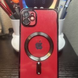 iPhone 11 - Carrier Unlocked - Case Included