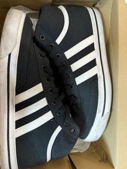 Adidas/ Size 12M