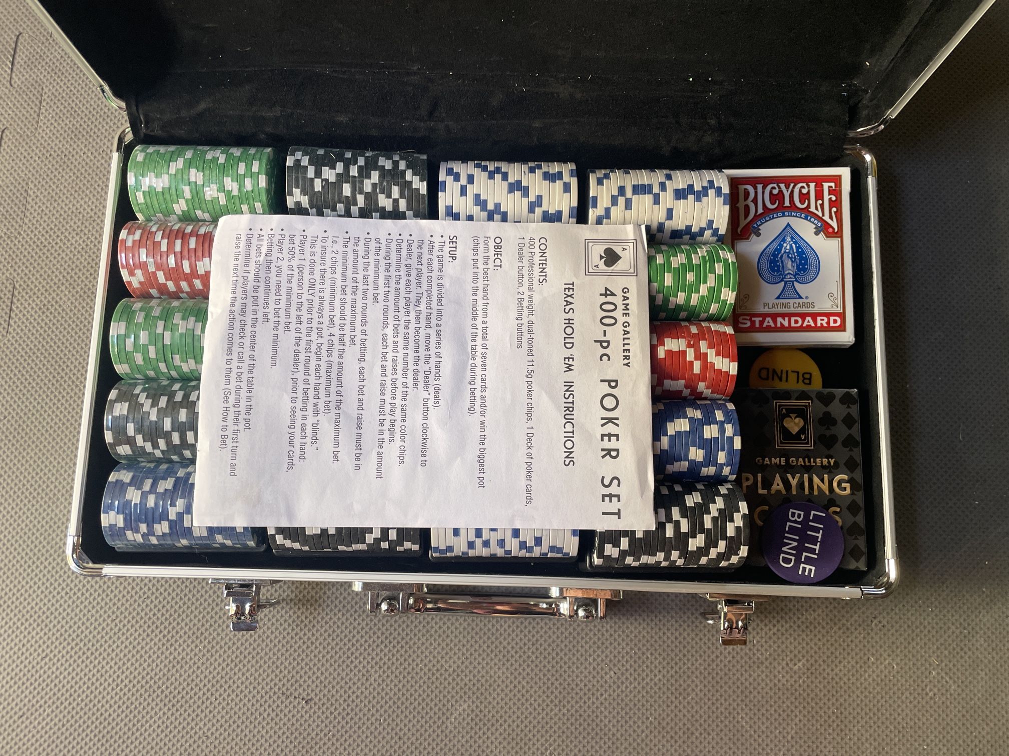 Poker Chip Set In Metal Case Game Gallery
