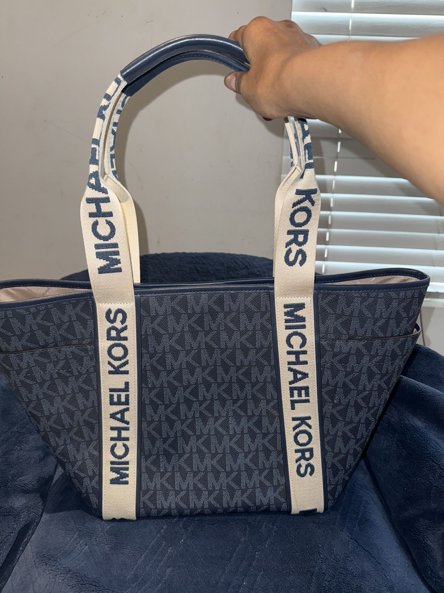 Michael Kors Tote