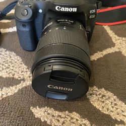 Camera Canon 80D