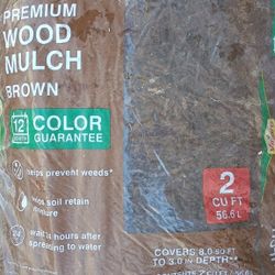 3 Bags Of Vigoro Wood Chips . All For $6