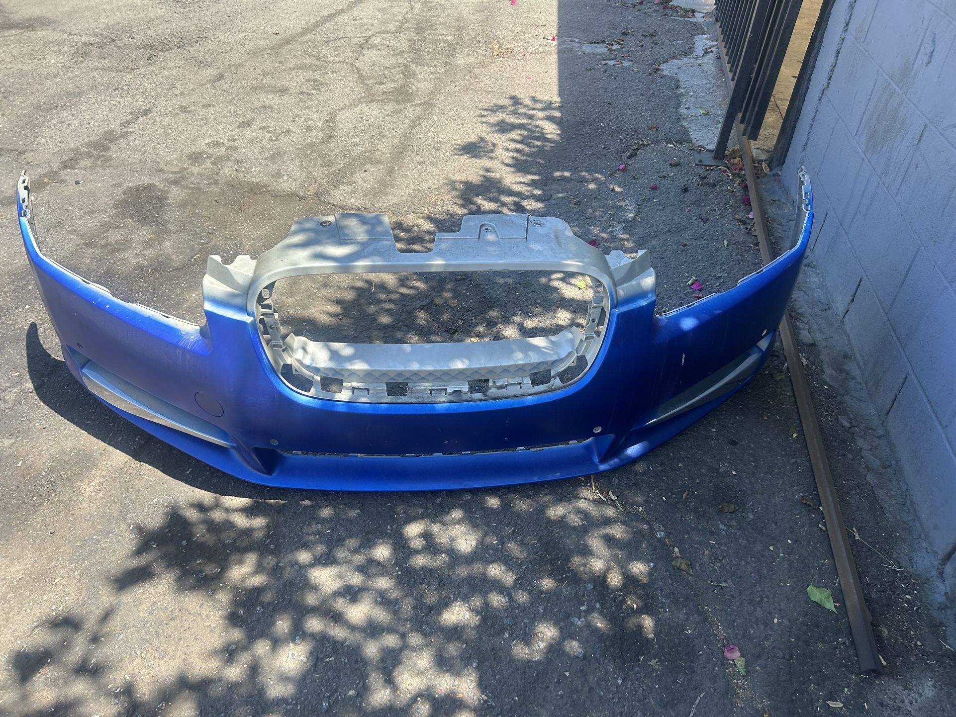 2010 Jaguar XF Bumper