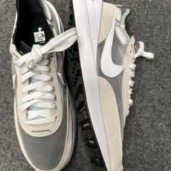 Brand New, Size 9 