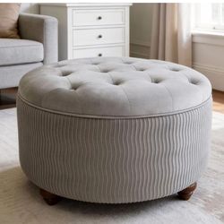 30-Inch Round Velent Storage Ottoman Coffee Table Upholstered Ottoman Table for Living Room Soft Tufted Circle Boucle Ottoman with Lift-Off Lid(Dove G