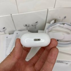 Wireless Earbuds – 2nd Generation | Premium Sound //    Audífonos Inalámbricos – 2da Generación | Sonido Premium