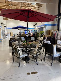 5 Piece Cast Iron Patio Dining Set $500