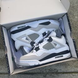 Jordan 4 Military Black