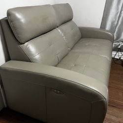 Electrical Recliner Couch Works Perfectly 