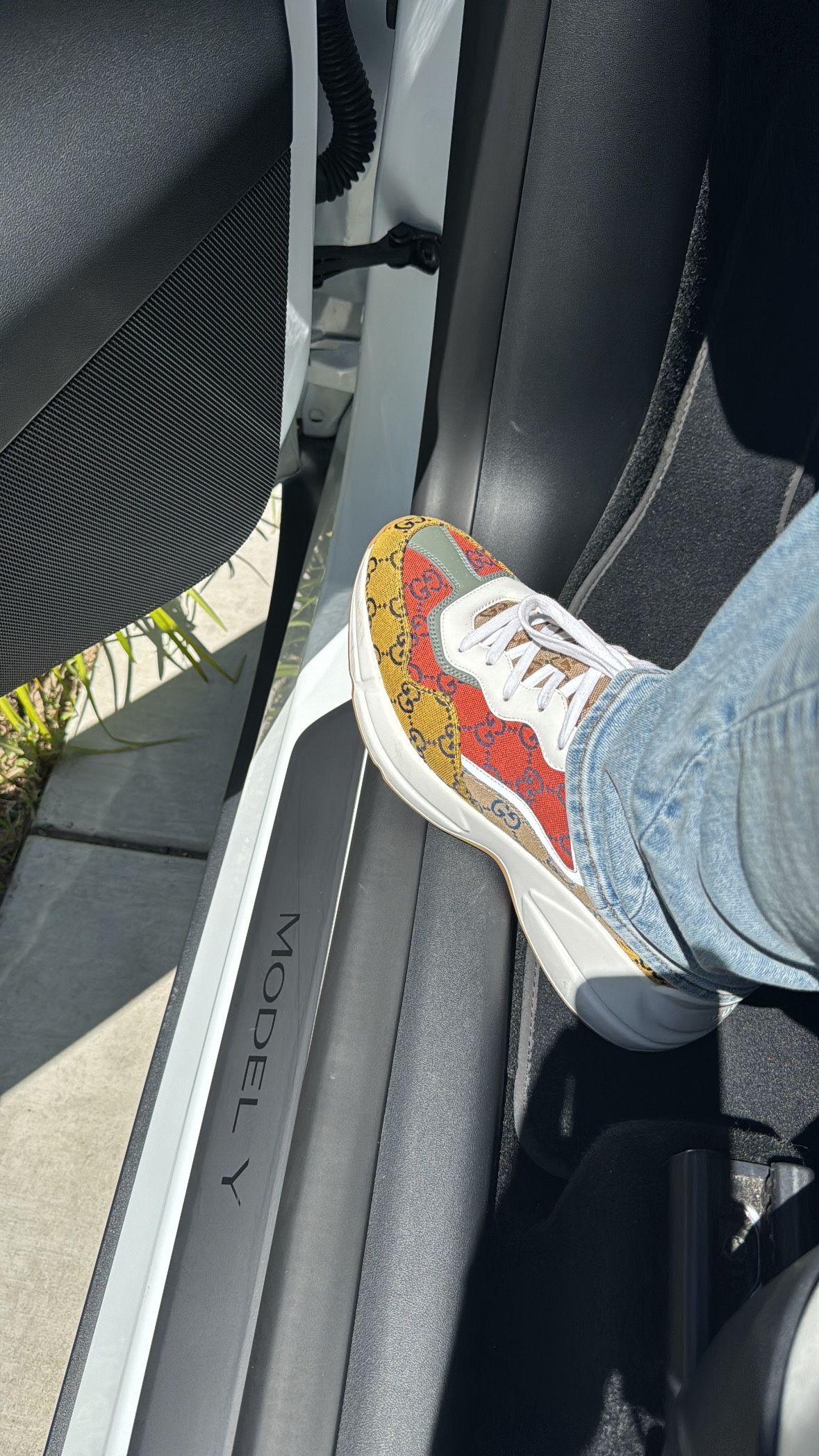 Gucci Shoes Size 9