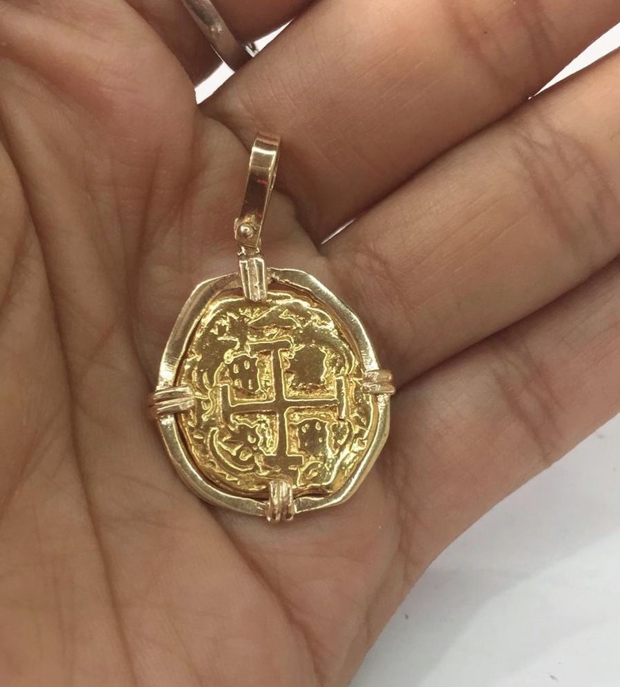 14k gold Atocha gold coin pendant