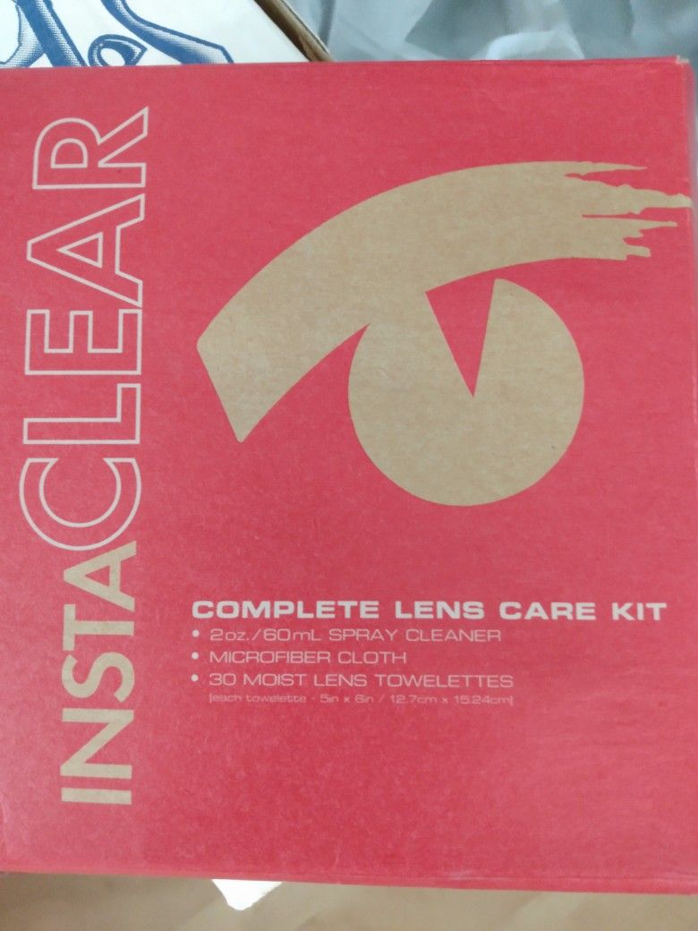 BRAND NEW - INSTA CLEAR COMPLETE LENS CARE KIT $5.