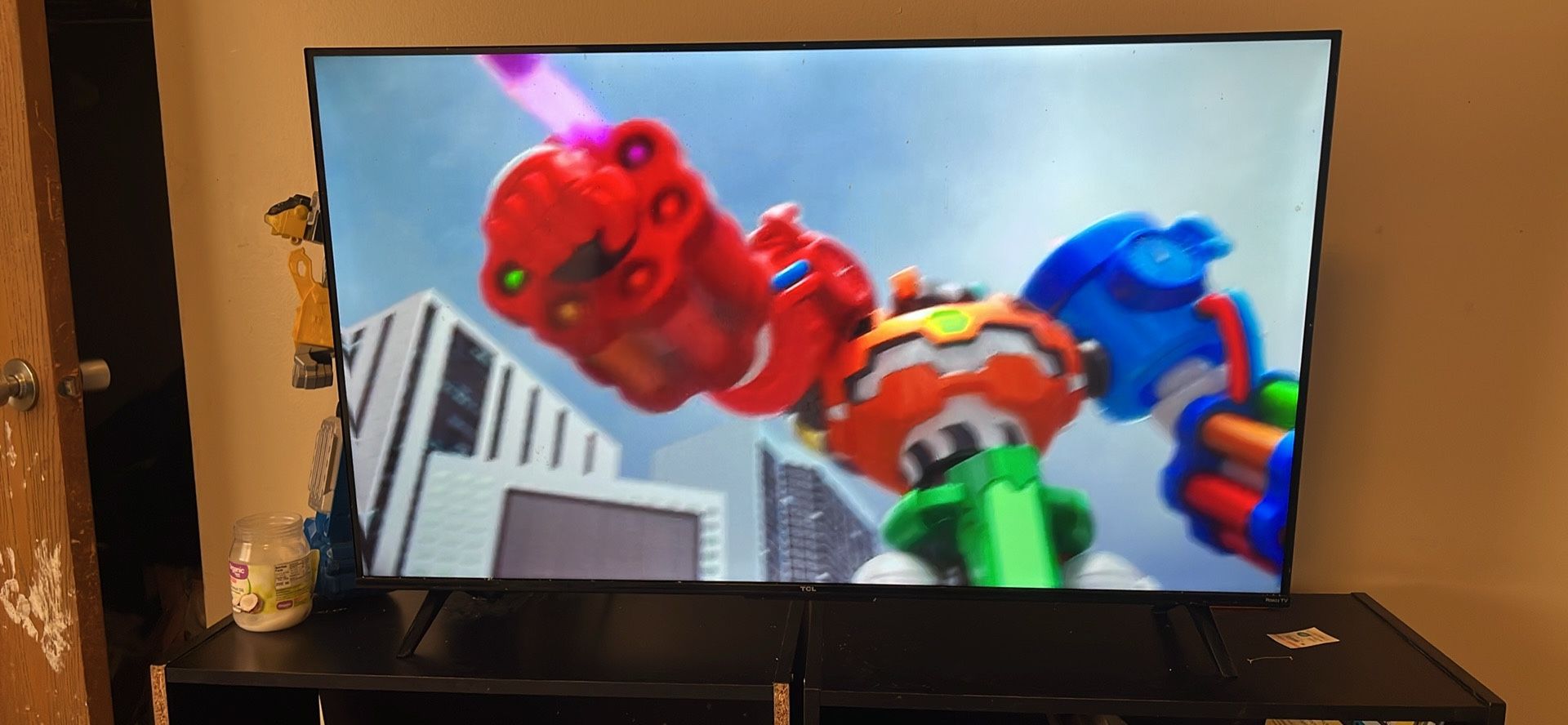 TCL 43” Roku Smart TV