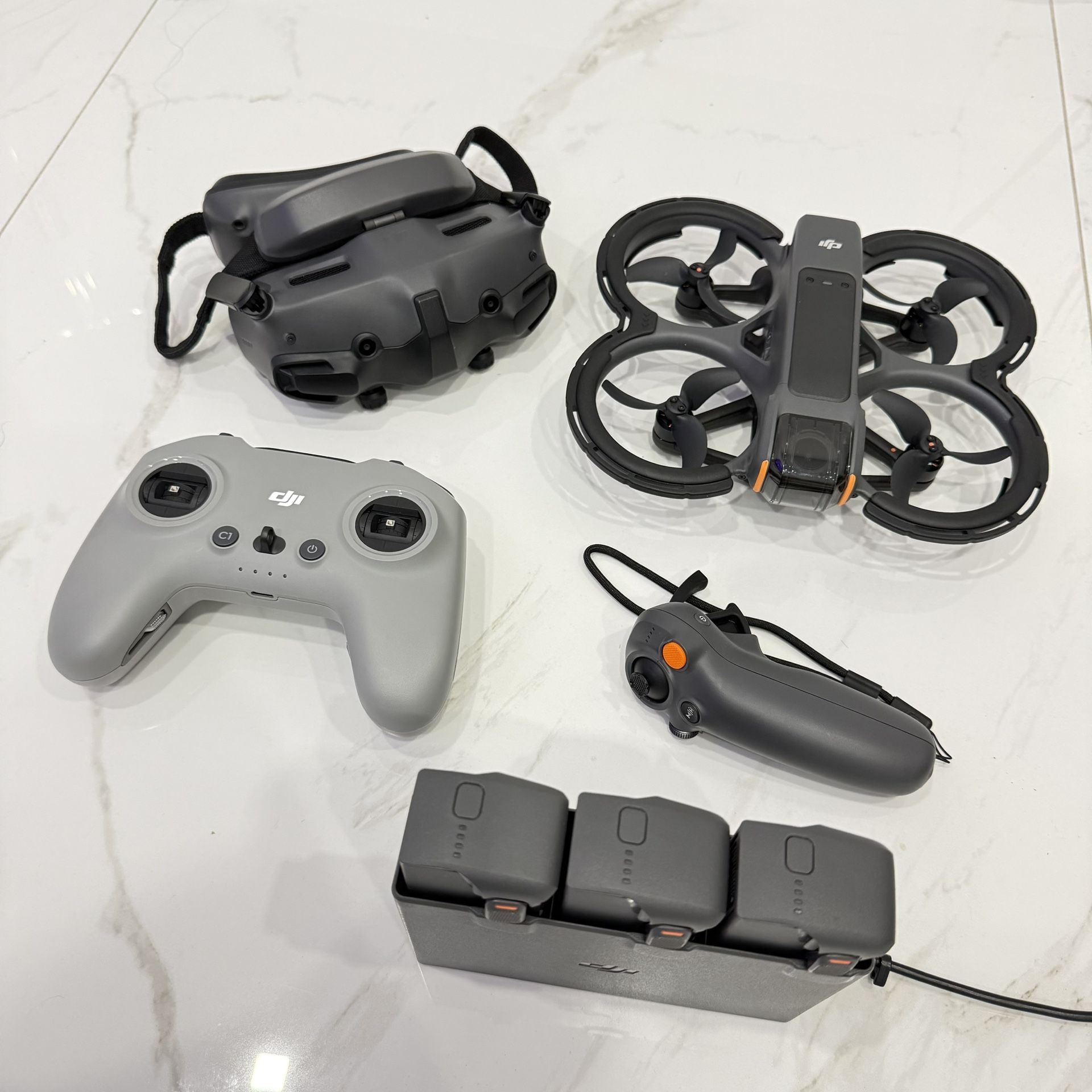 DJI Avata 2 Flight More Combo + Remote Controller 3
