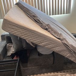 TWIN BEDFRAMES X 2 , FREE