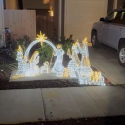 Nativity Light Up Yard Set