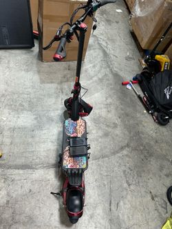 Varla electric scooter dual motor