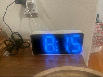 Digital clock
