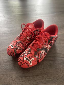 PUMA Youth Cleats Size 5.5