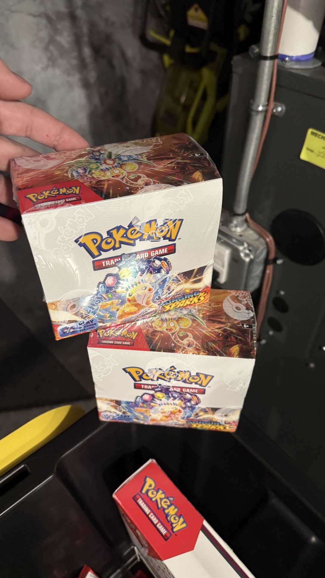 Pokémon Surging Sparks