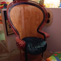 wicker rattan peacock fan back chair vintage bohemian hollywood regency  Boho