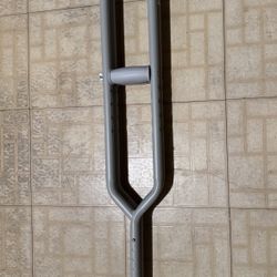 Heavy Duty Crutches