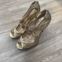 Christian Louboutin Heels Sz 38