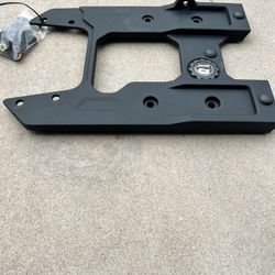 2023 Jeep Hinge Gate Reinforcement By Molar OEM