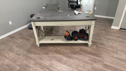 Desk  L Shape w/ electric