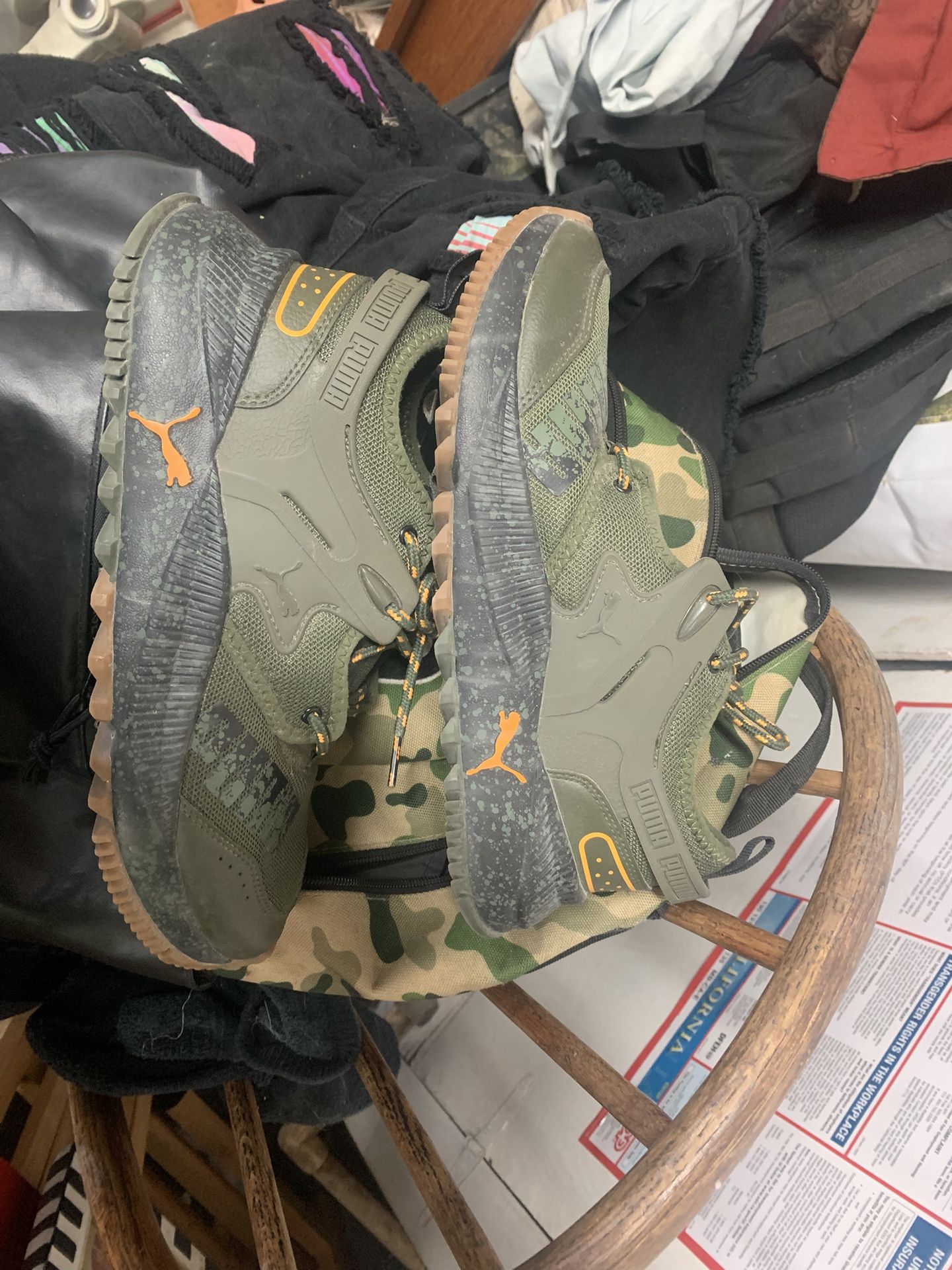 Men’s Puma Soft Foam Shoes 8.5
