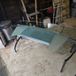 Beautiful Glass Computer Or Office Table 