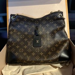 Louis Vuitton Odeon NM MM