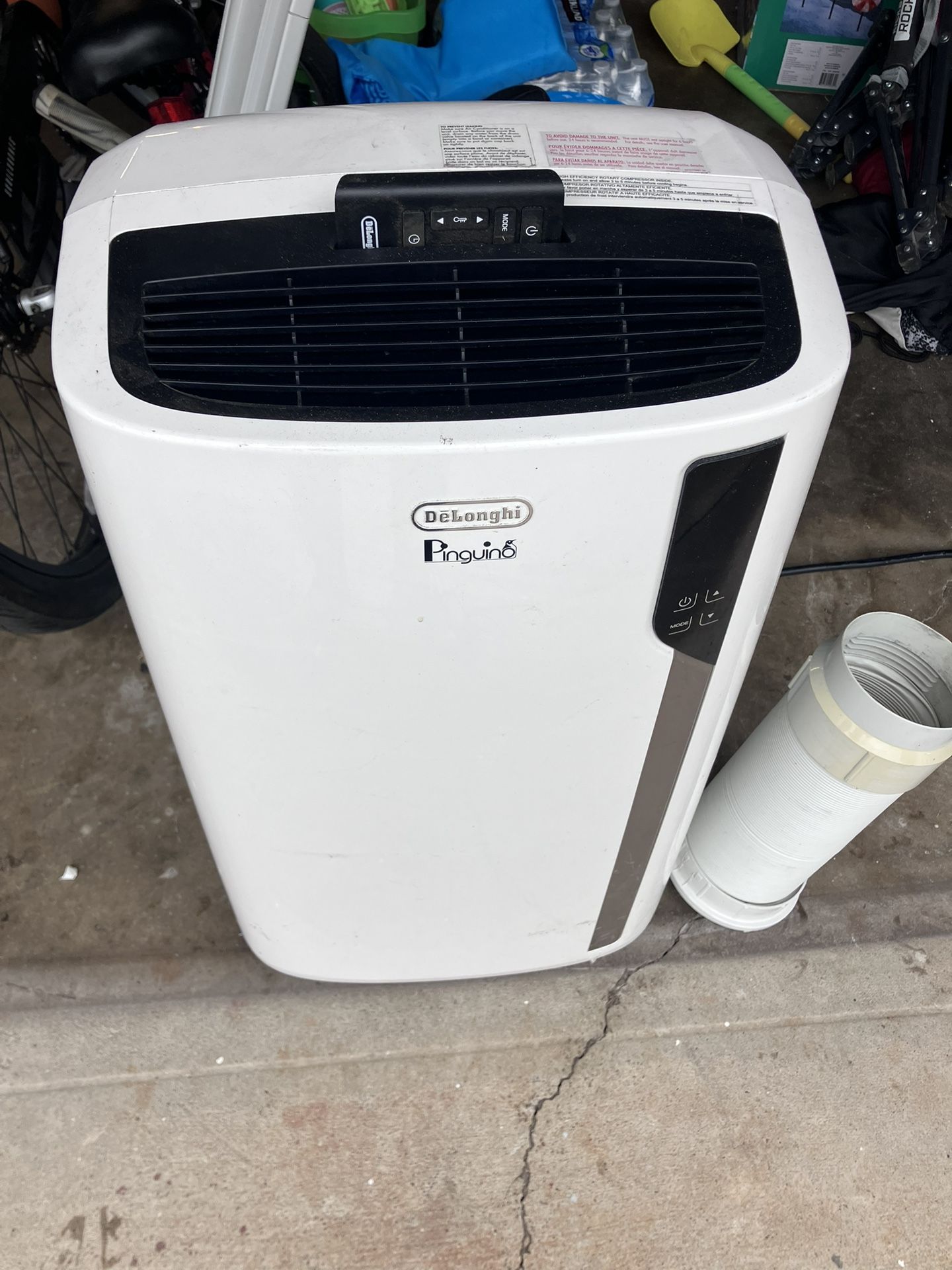 Portable DeLonghi AC with Remote