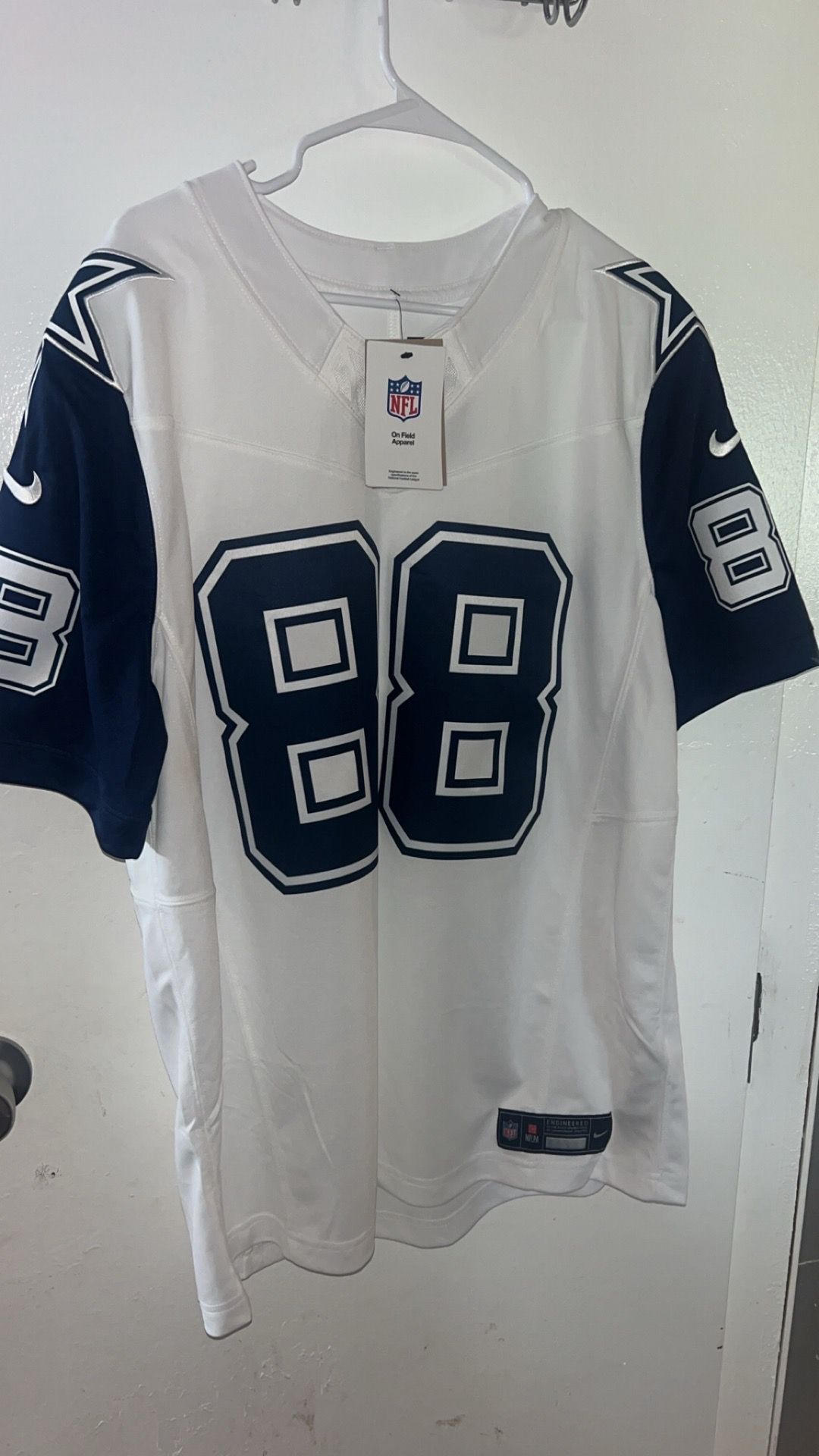Nike CeeDee Lamb jersey