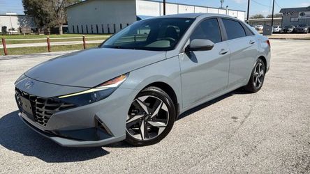 2022 Hyundai Elantra