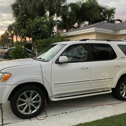 2005 Toyota Sequoia