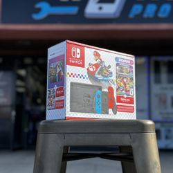 Nintendo Switch Mario Kart Edition 