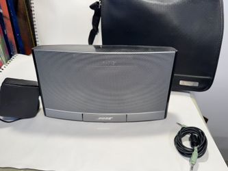 Bose SoundDock Portable with Power Supply and Bag - Tested