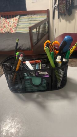 Rolodex Black Mesh Desk Organizer