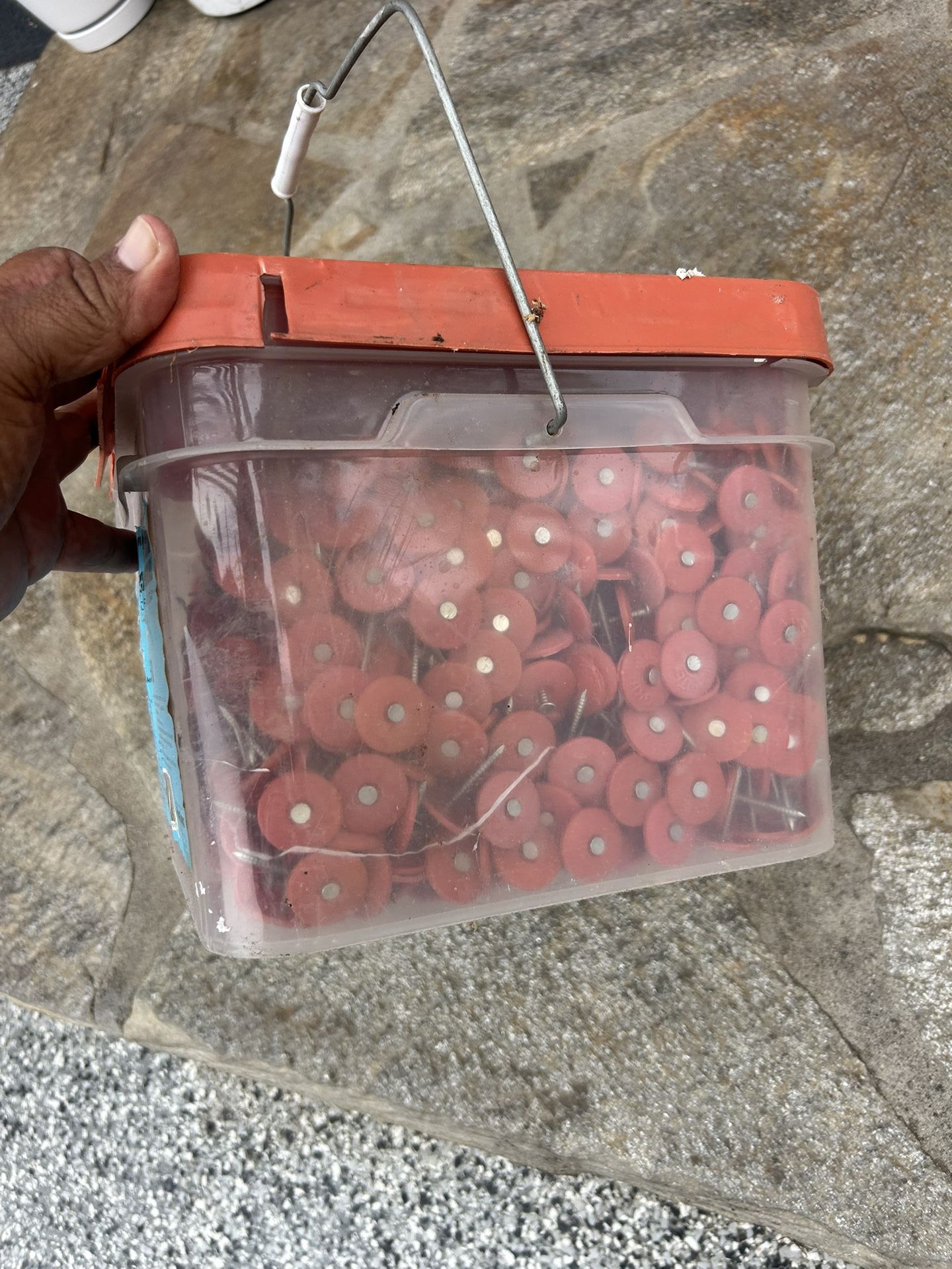 Caja De Tachuelas X $79. O Mejor Oferta