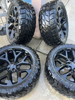 22’s Black Rims